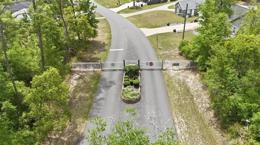 1160 NE 130th Terrace Silver Springs FL 34488