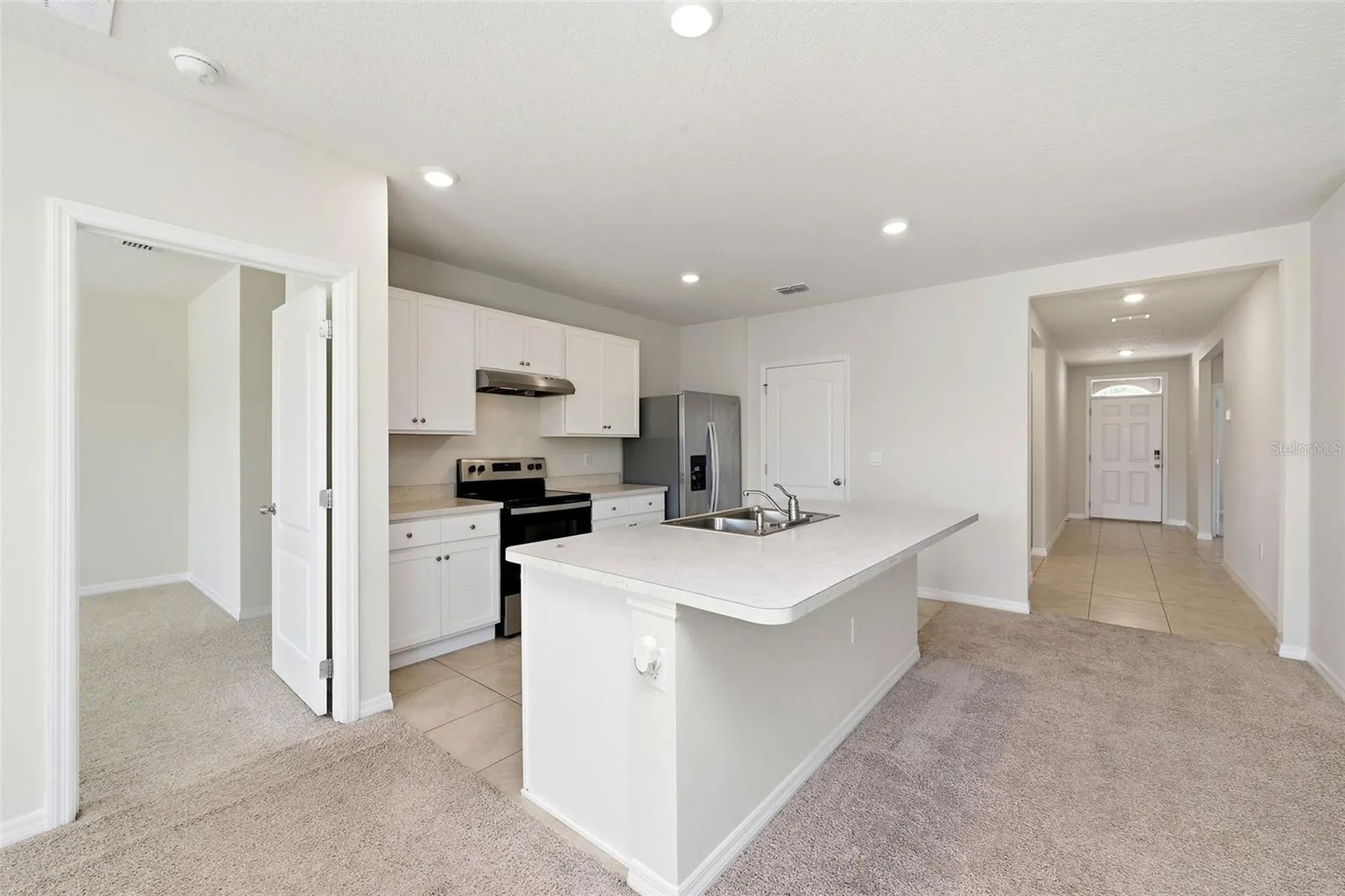 2725 Dumont Lane Tavares FL 32778