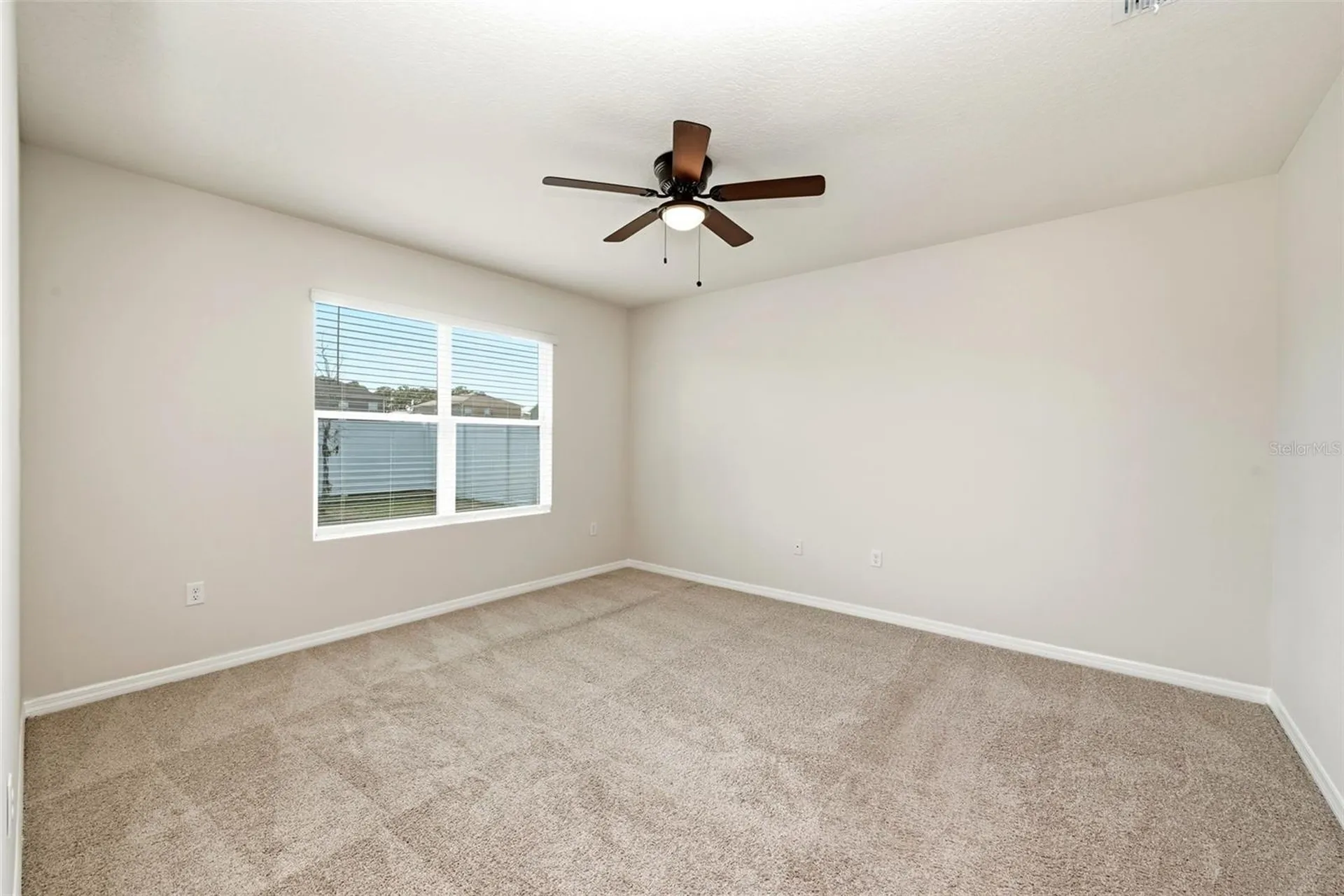 2725 Dumont Lane Tavares FL 32778