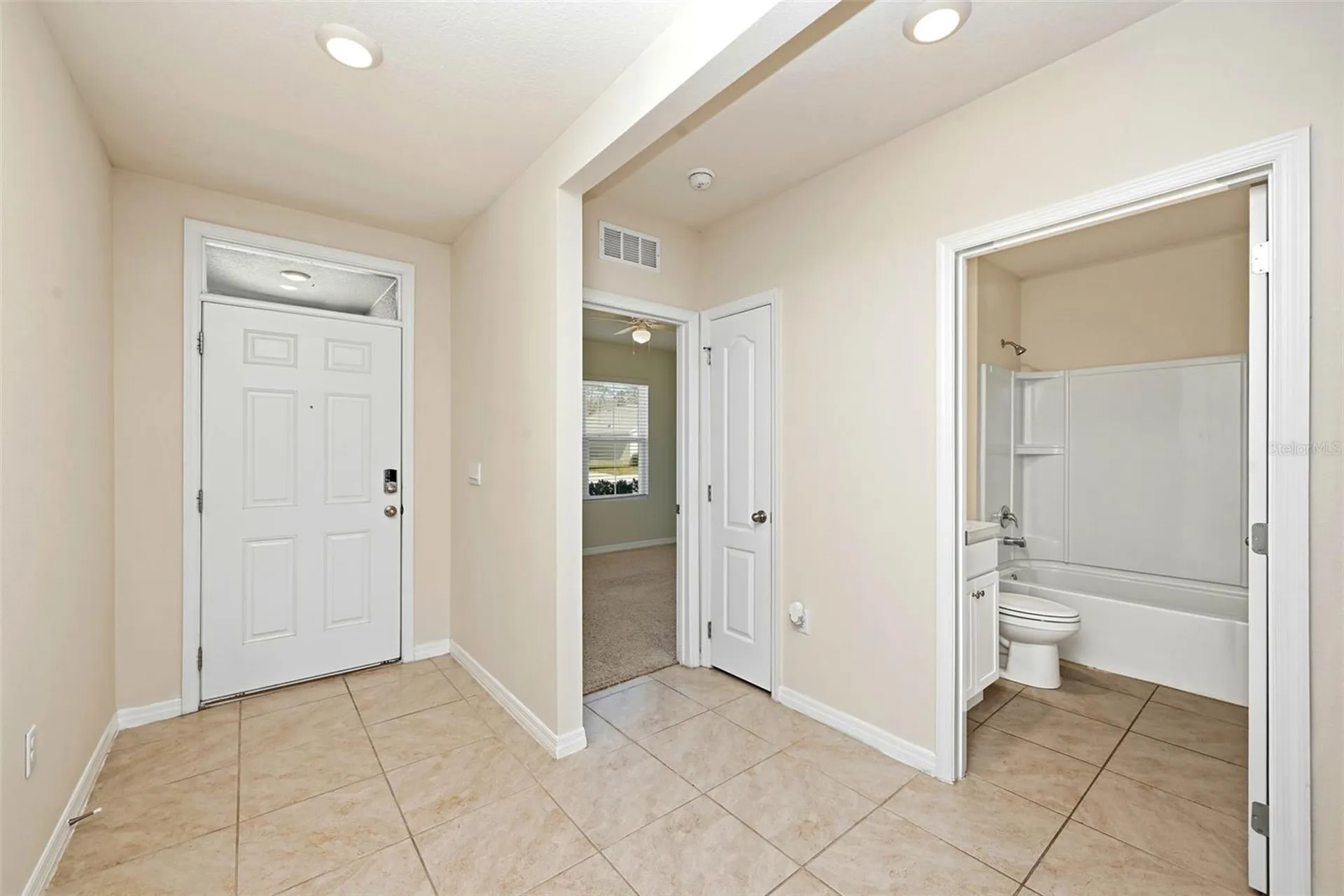 2725 Dumont Lane Tavares FL 32778