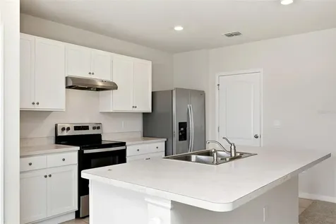 2725 Dumont Lane Tavares FL 32778