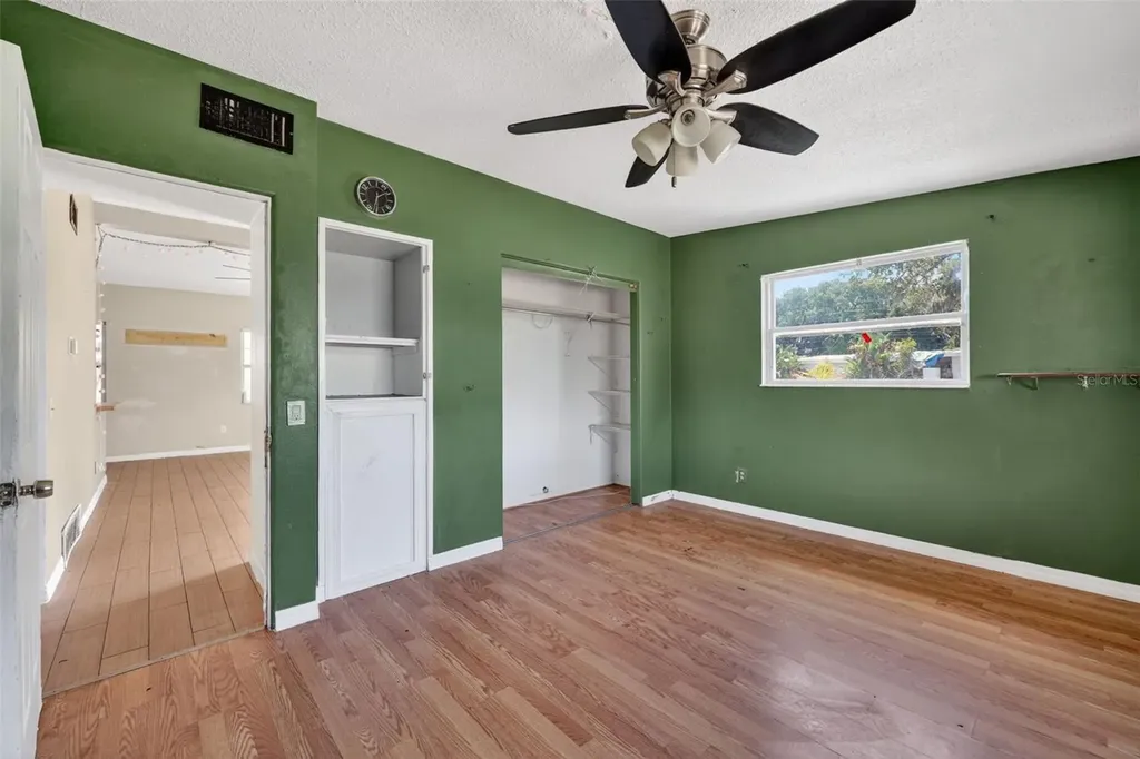 5828 22nd Street W Bradenton FL 34207