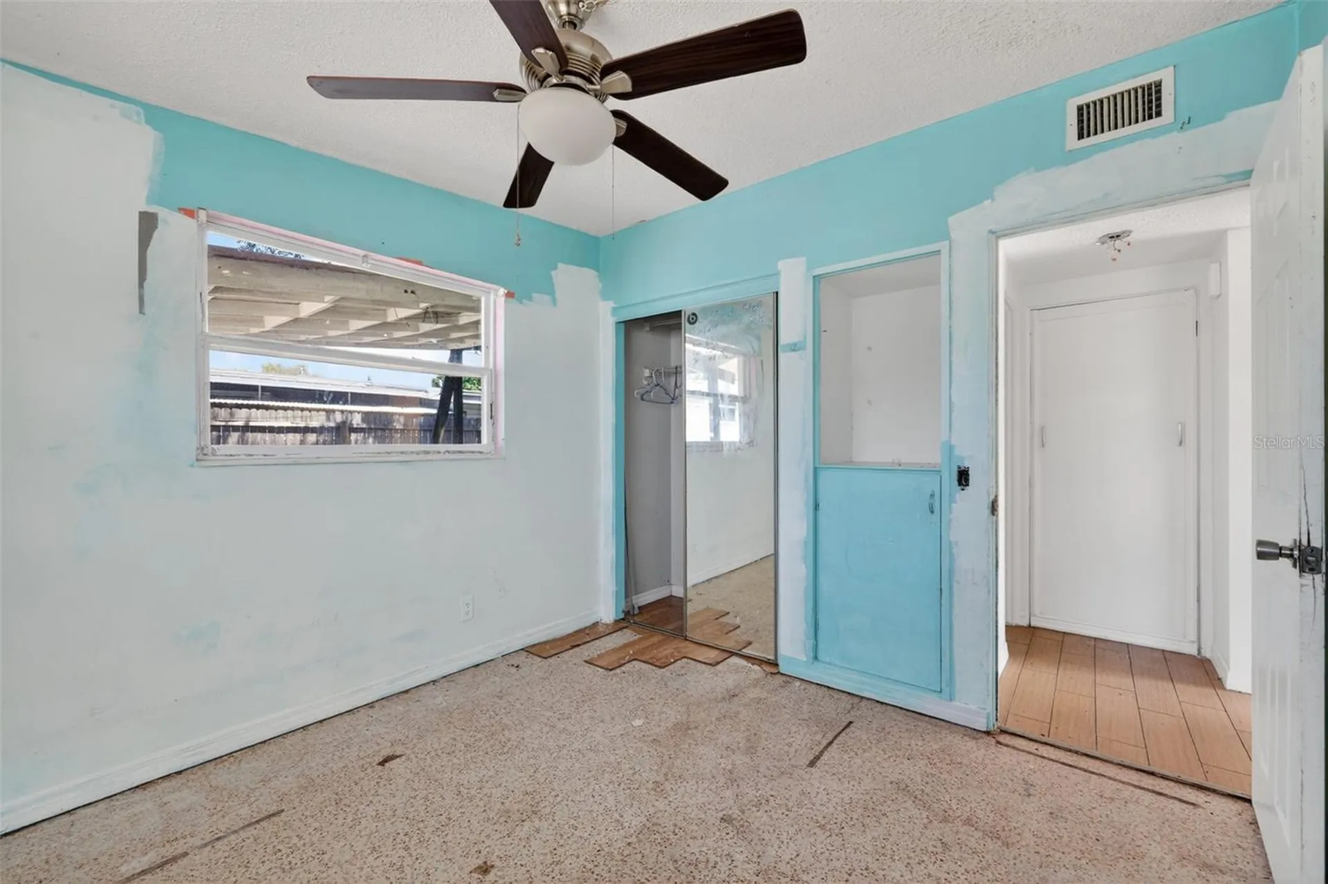 5828 22nd Street W Bradenton FL 34207