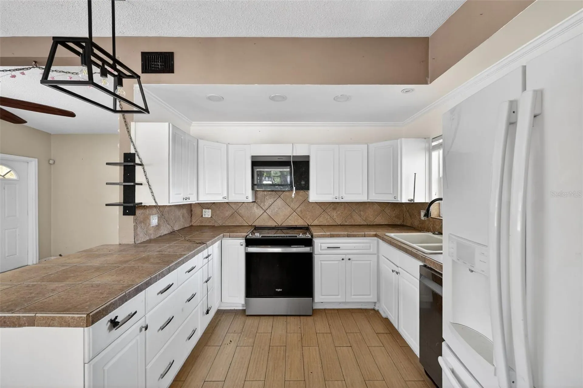 5828 22nd Street W Bradenton FL 34207