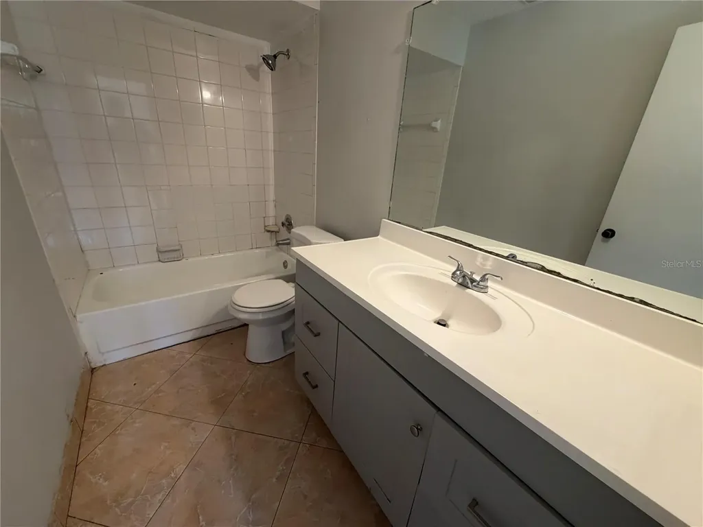 5225 Via Hacienda Circle Orlando FL 32839