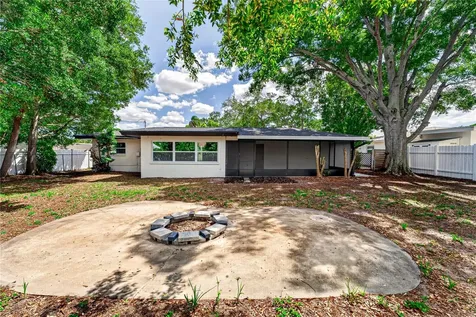 2141 Indian Avenue S Belleair Bluffs FL 33770