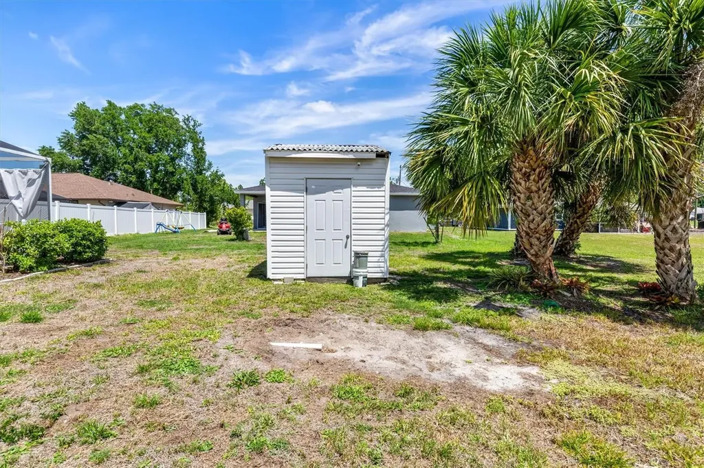 6680 Cammer Avenue North Port FL 34291