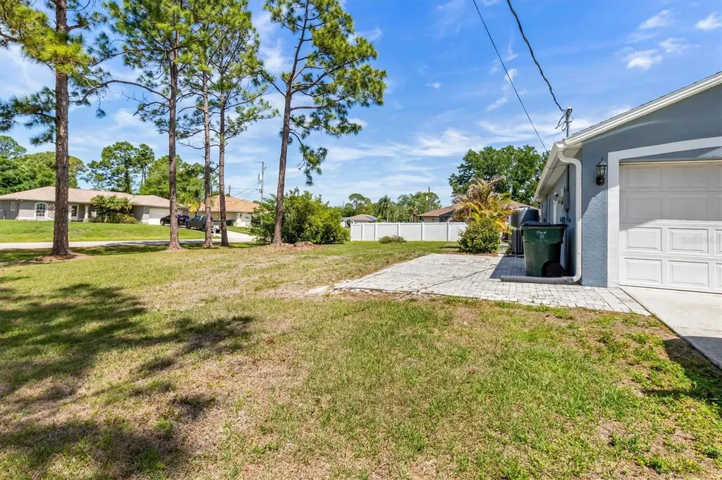 6680 Cammer Avenue North Port FL 34291