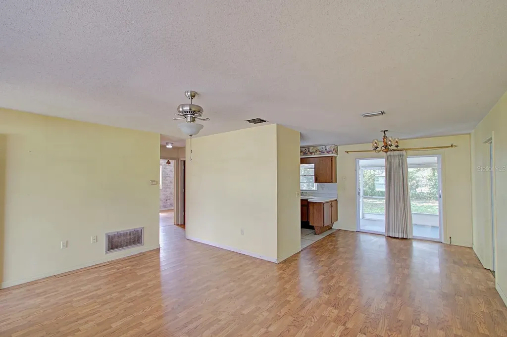720 Crestview Drive Orange City FL 32763