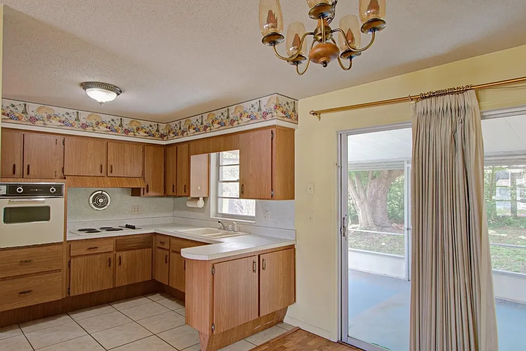 720 Crestview Drive Orange City FL 32763