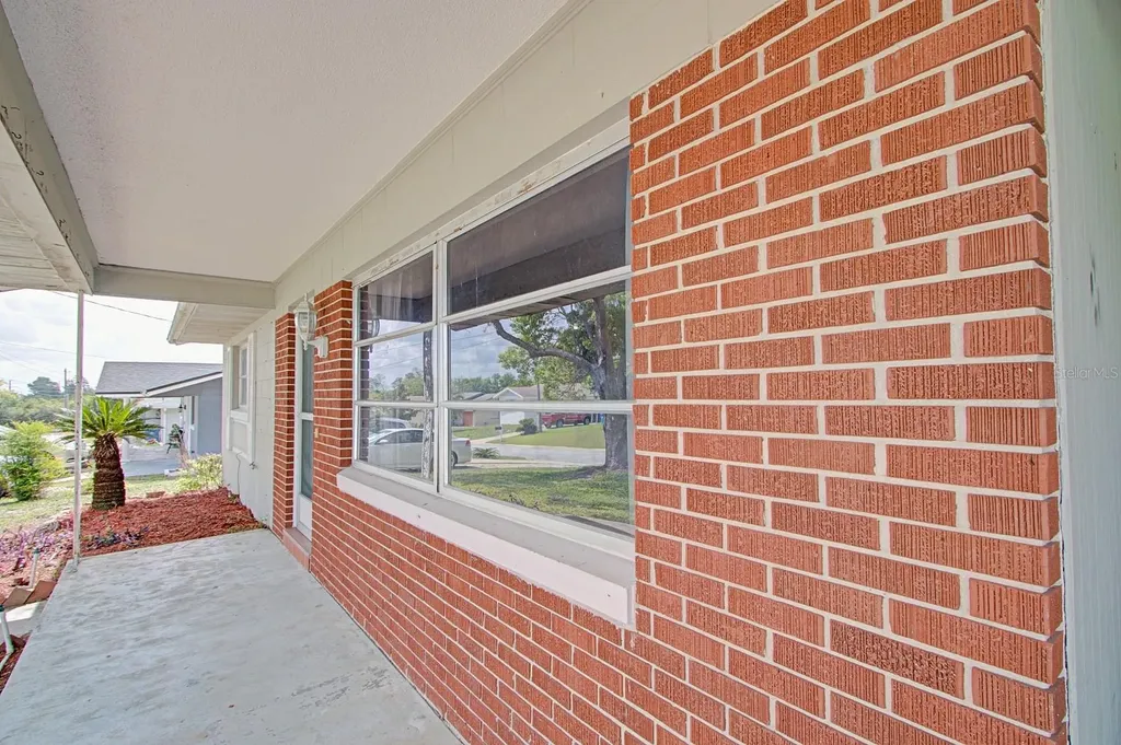 720 Crestview Drive Orange City FL 32763