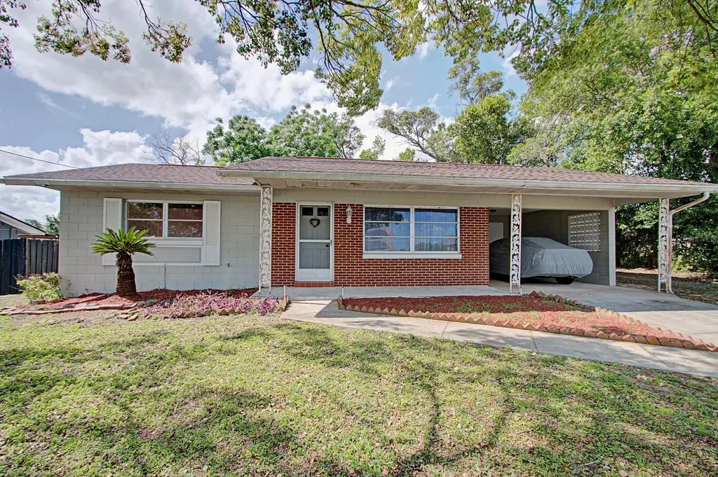 720 Crestview Drive Orange City FL 32763