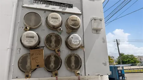 162 La Placita De Santurce, Dos Hermanos San Juan PR 00907
