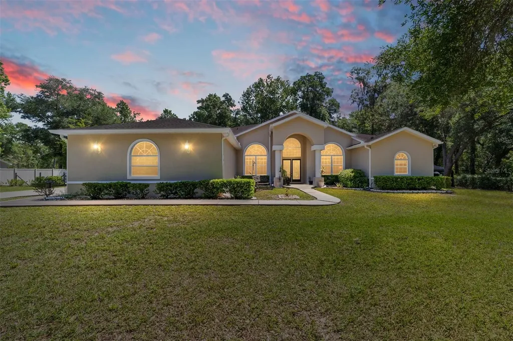 4060 S Kenvera Loop Inverness FL 34450