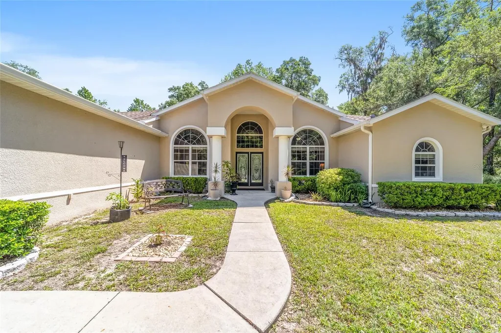 4060 S Kenvera Loop Inverness FL 34450