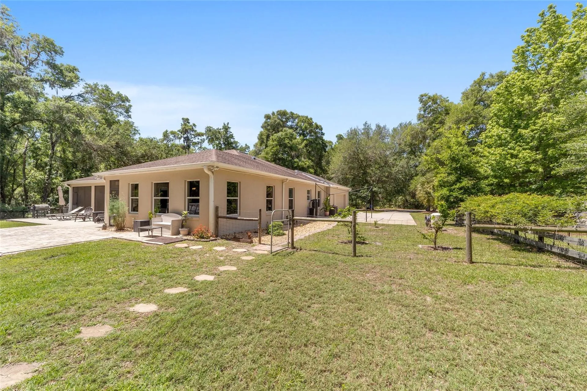 4060 S Kenvera Loop Inverness FL 34450