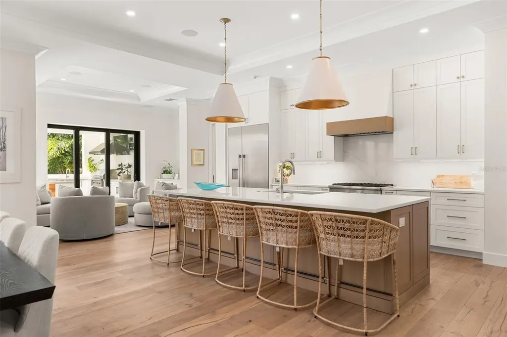 1815 S Lake Shore Drive Sarasota FL 34231