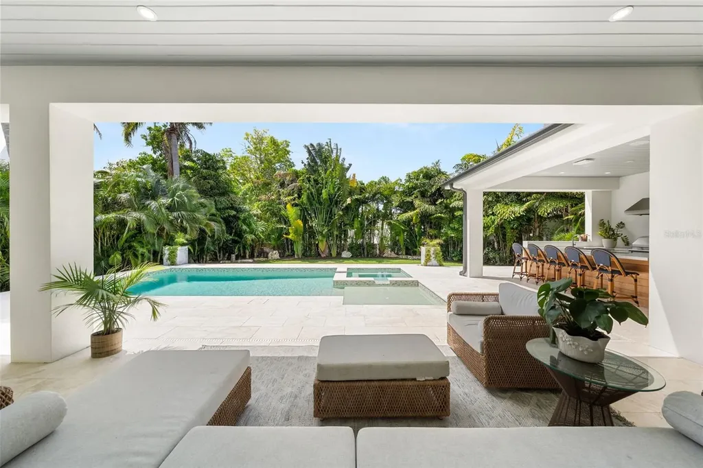 1815 S Lake Shore Drive Sarasota FL 34231