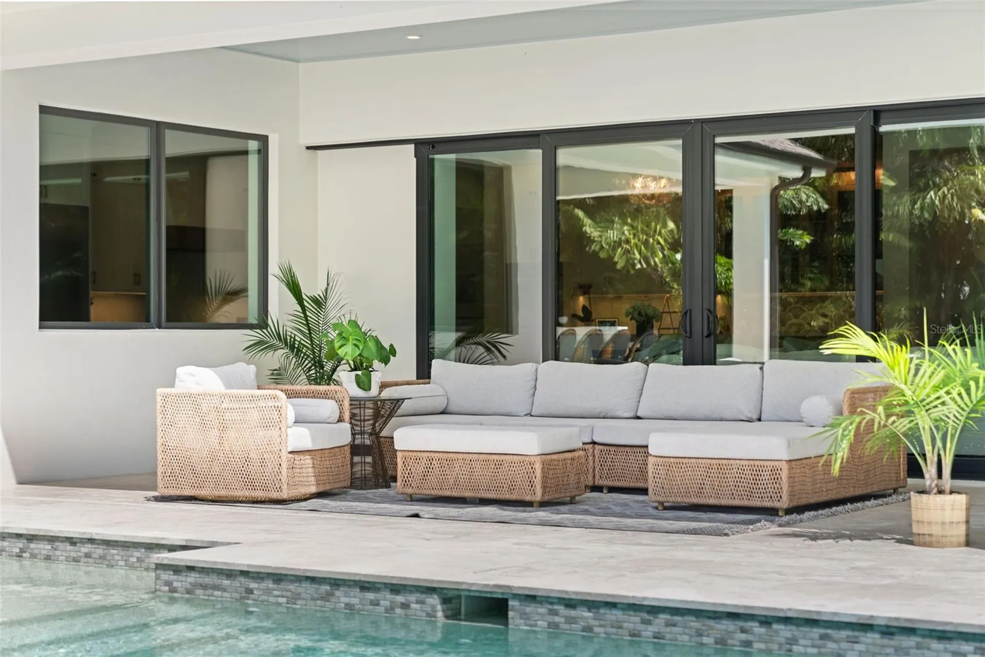 1815 S Lake Shore Drive Sarasota FL 34231