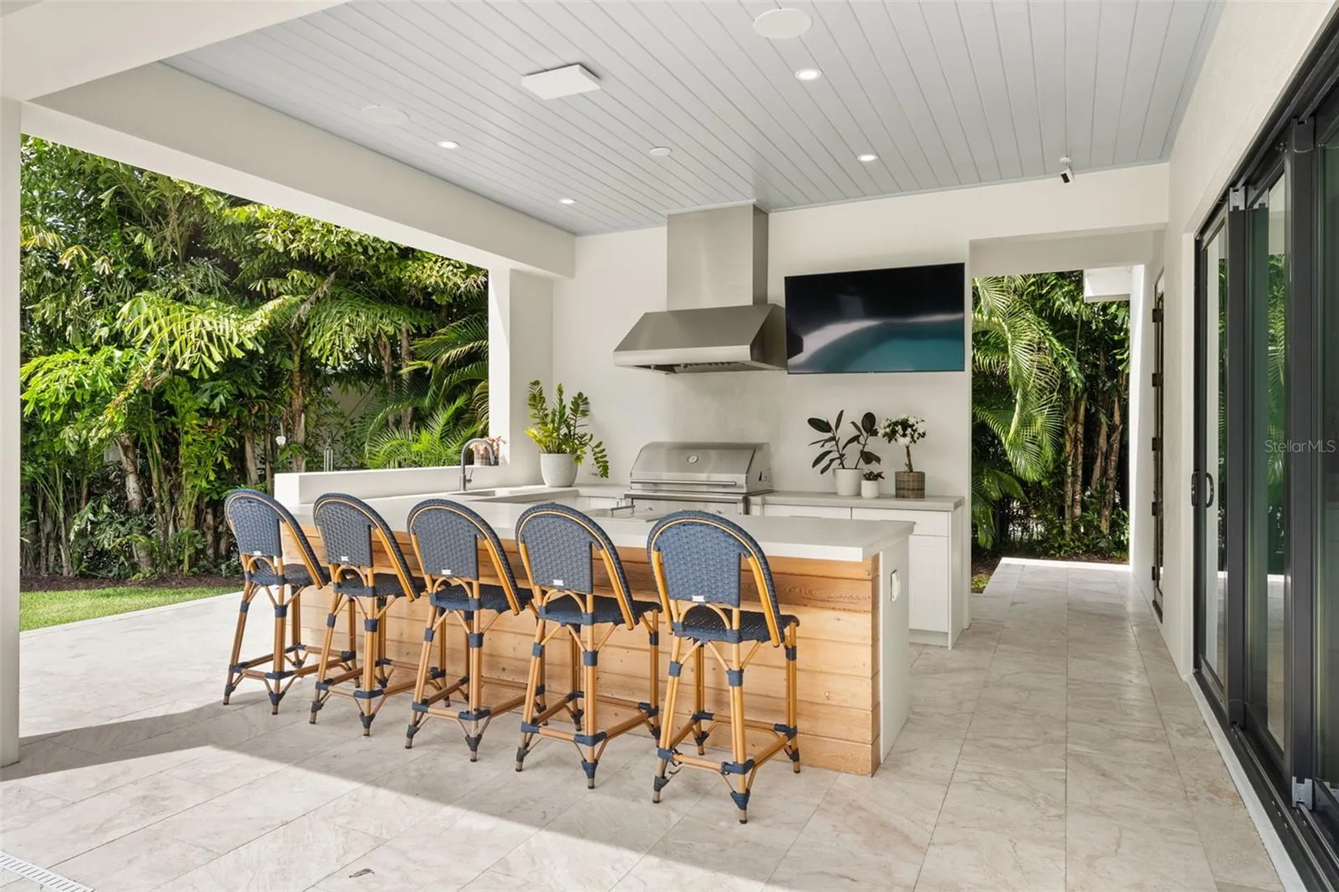 1815 S Lake Shore Drive Sarasota FL 34231
