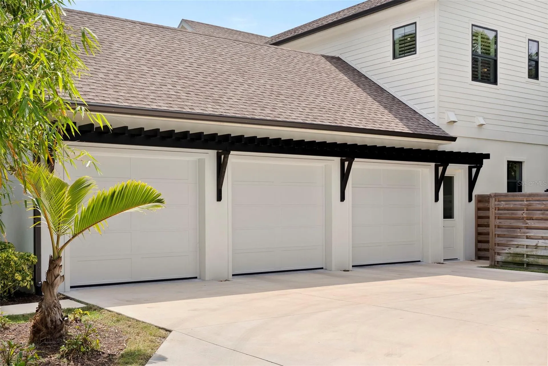 1815 S Lake Shore Drive Sarasota FL 34231