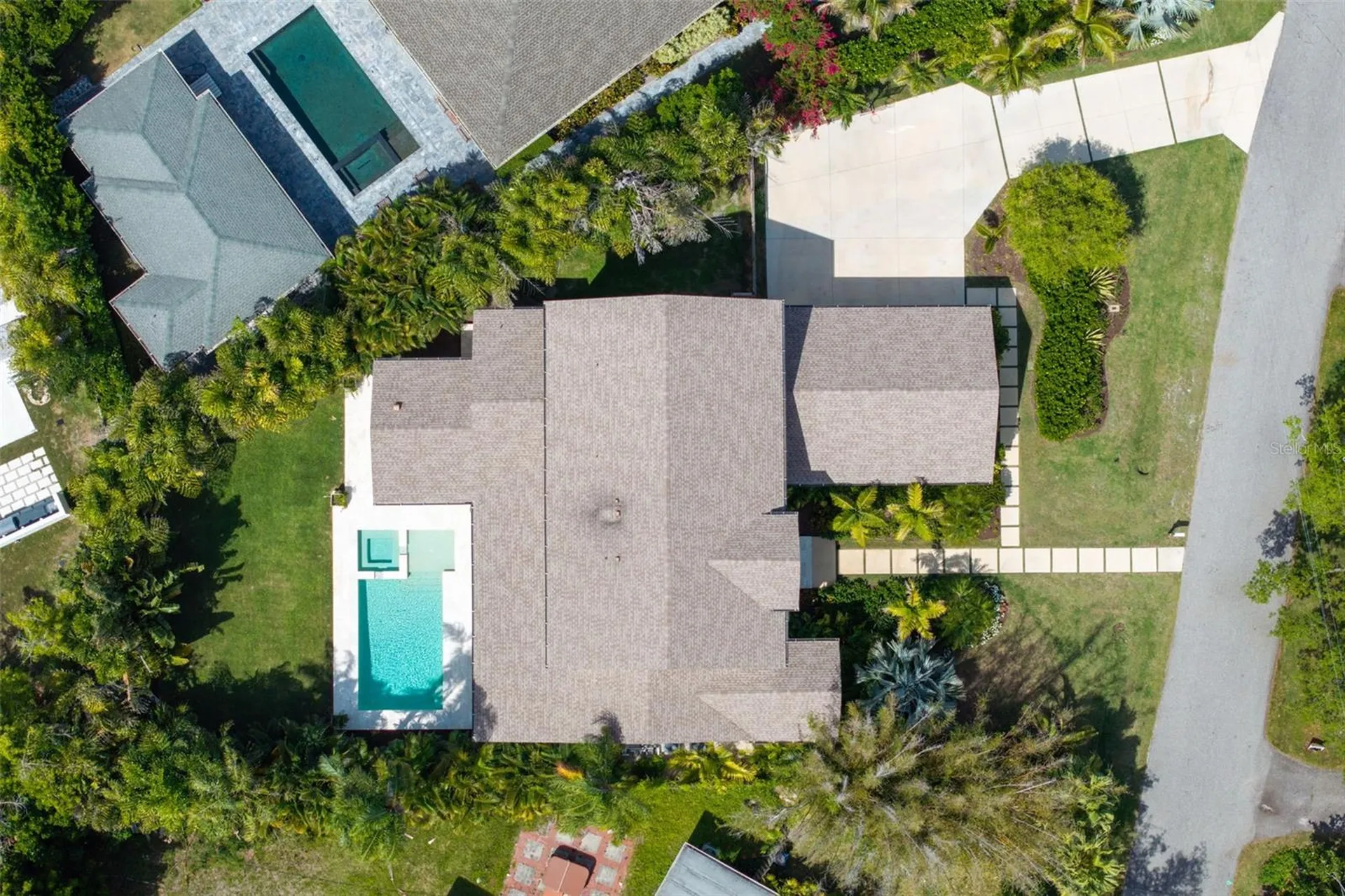 1815 S Lake Shore Drive Sarasota FL 34231