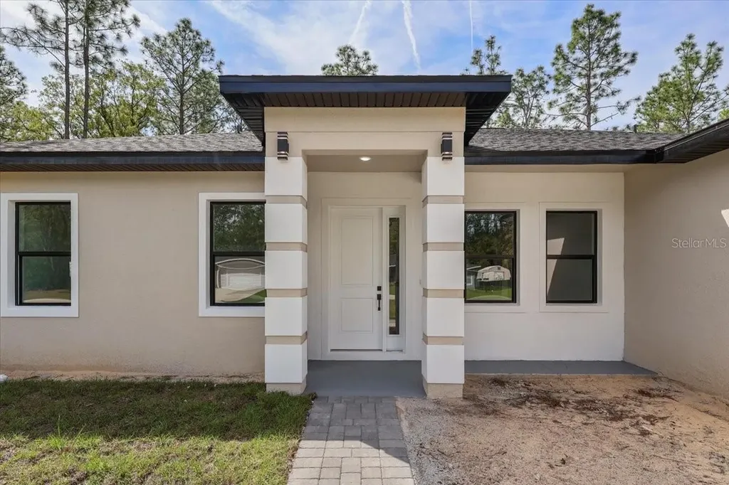 8681 N Circular Way Citrus Springs FL 34434