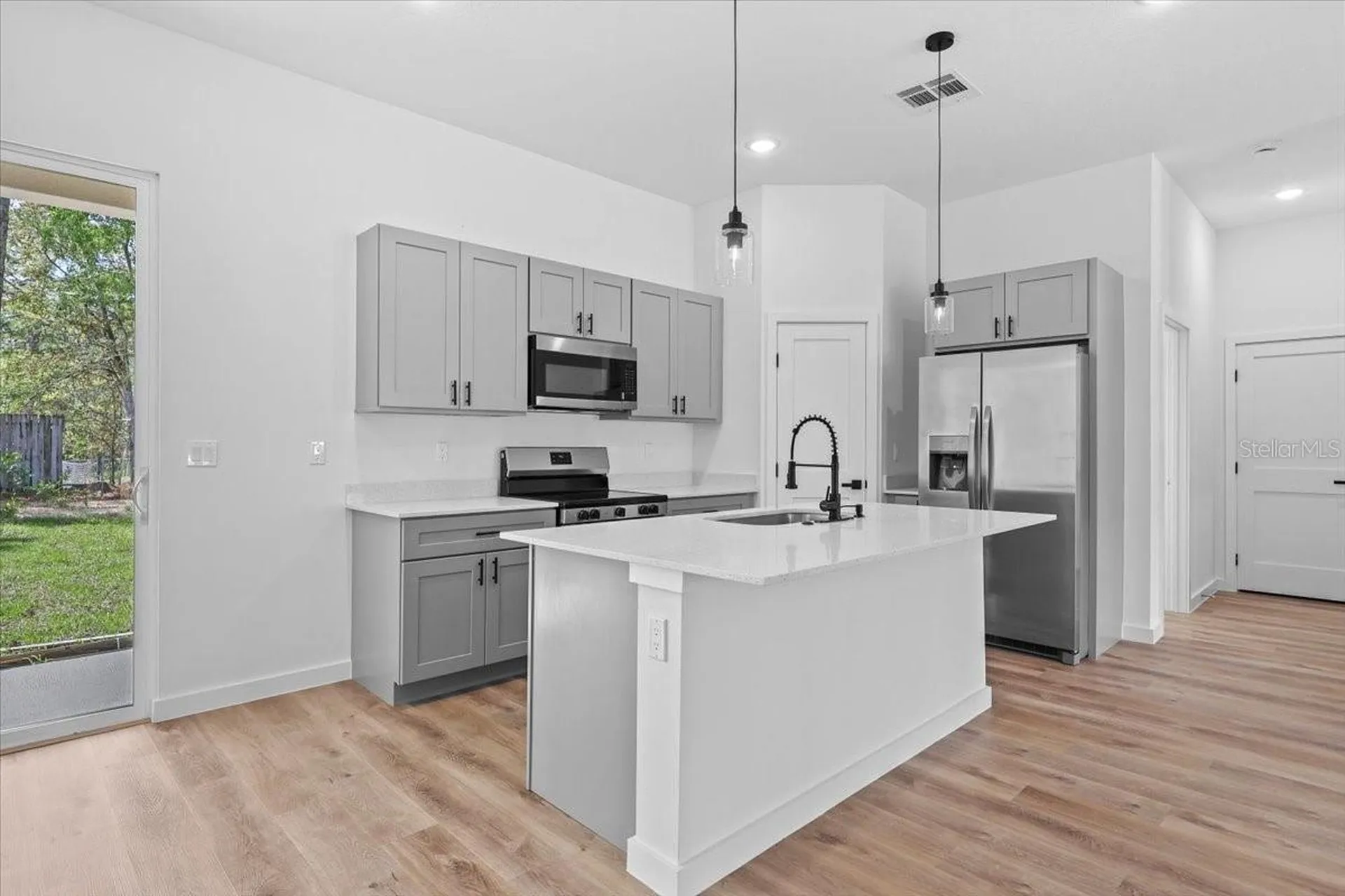8681 N Circular Way Citrus Springs FL 34434