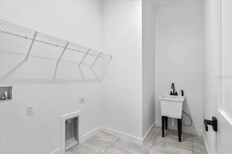 8681 N Circular Way Citrus Springs FL 34434