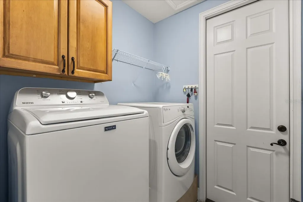 200 Vine Street Oviedo FL 32765