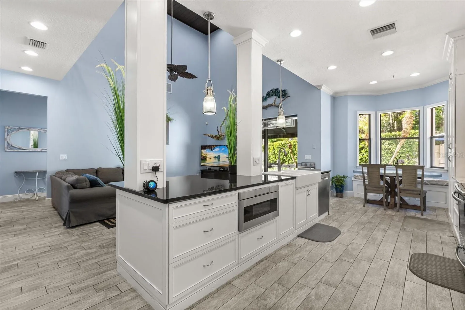 200 Vine Street Oviedo FL 32765
