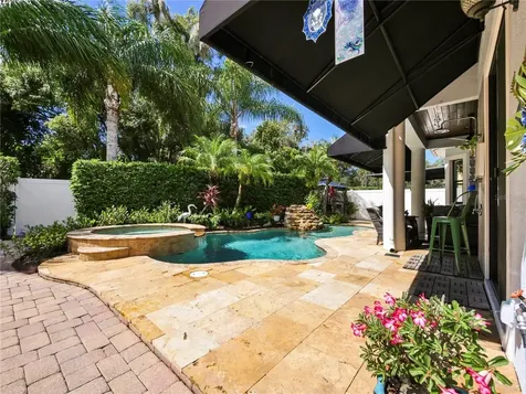 200 Vine Street Oviedo FL 32765