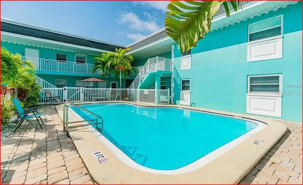 11440 1st Street E Treasure Island FL 33706