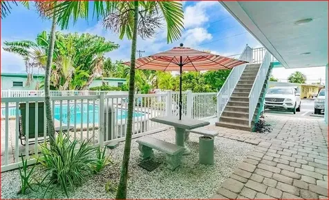 11440 1st Street E Treasure Island FL 33706
