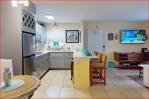 11440 1st Street E Treasure Island FL 33706