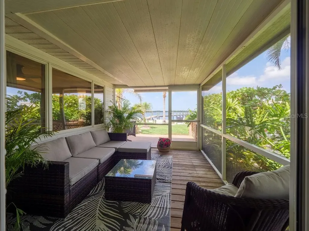 3 Michiana Place Terra Ceia FL 34250