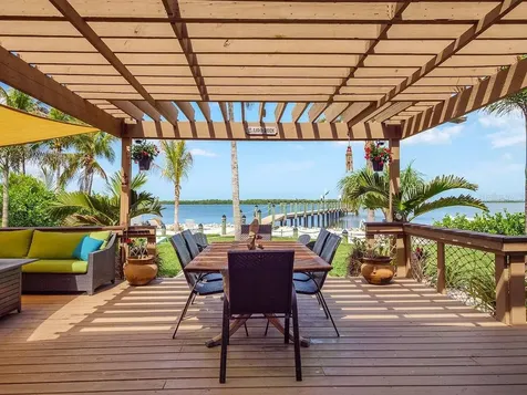 3 Michiana Place Terra Ceia FL 34250