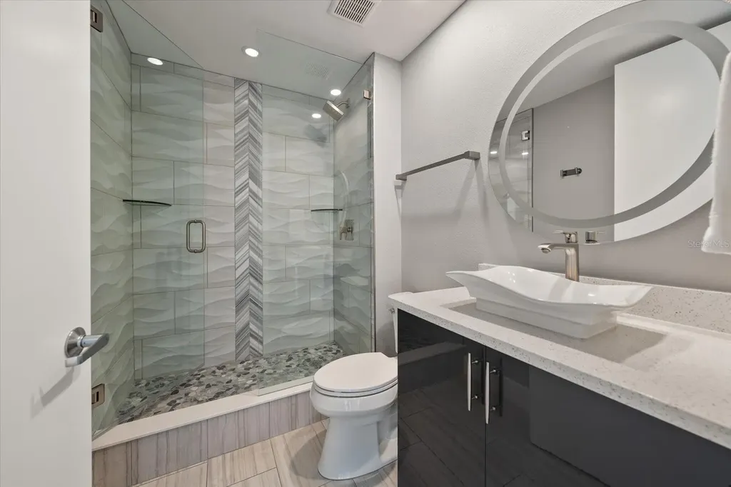 1560 Gulf Boulevard Clearwater FL 33767