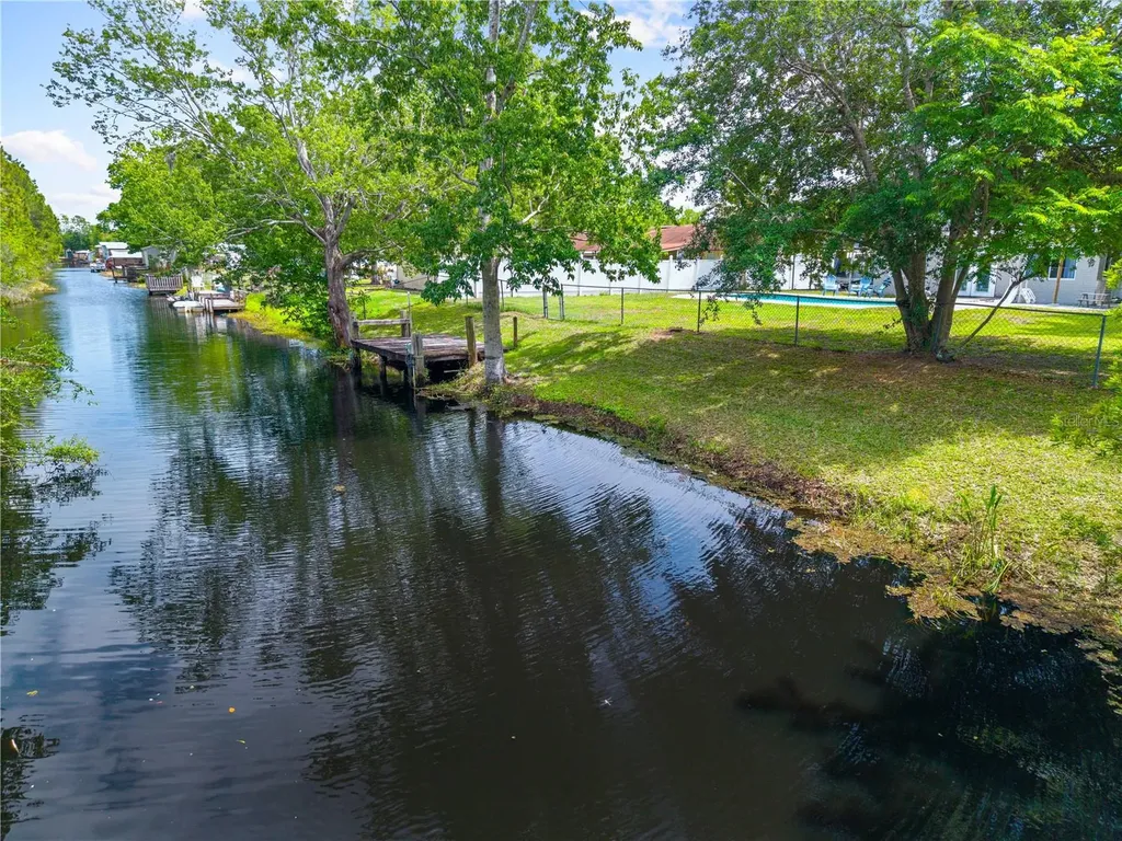 6137 Bass Highway St Cloud FL 34771