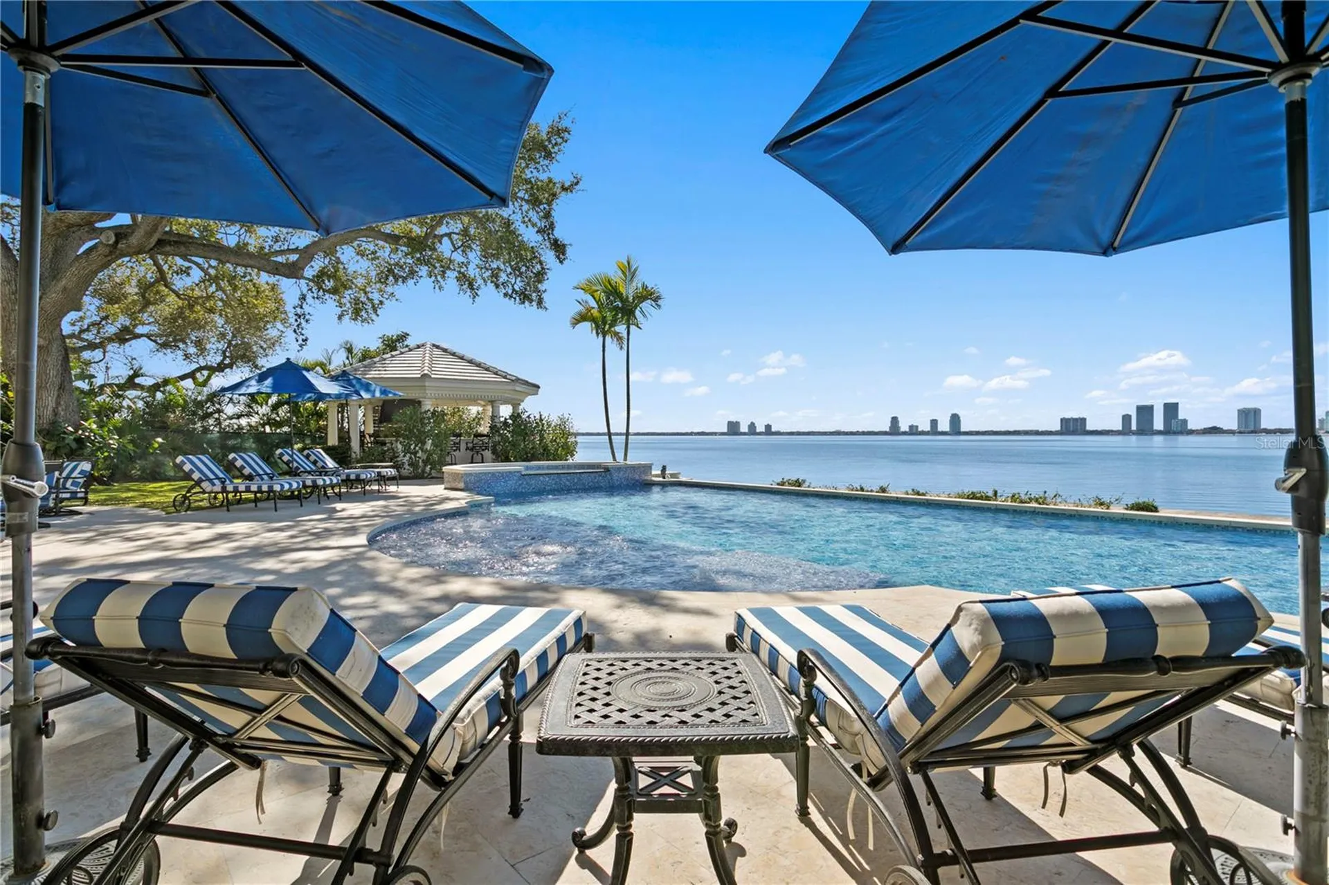 52 Ladoga Avenue Tampa FL 33606
