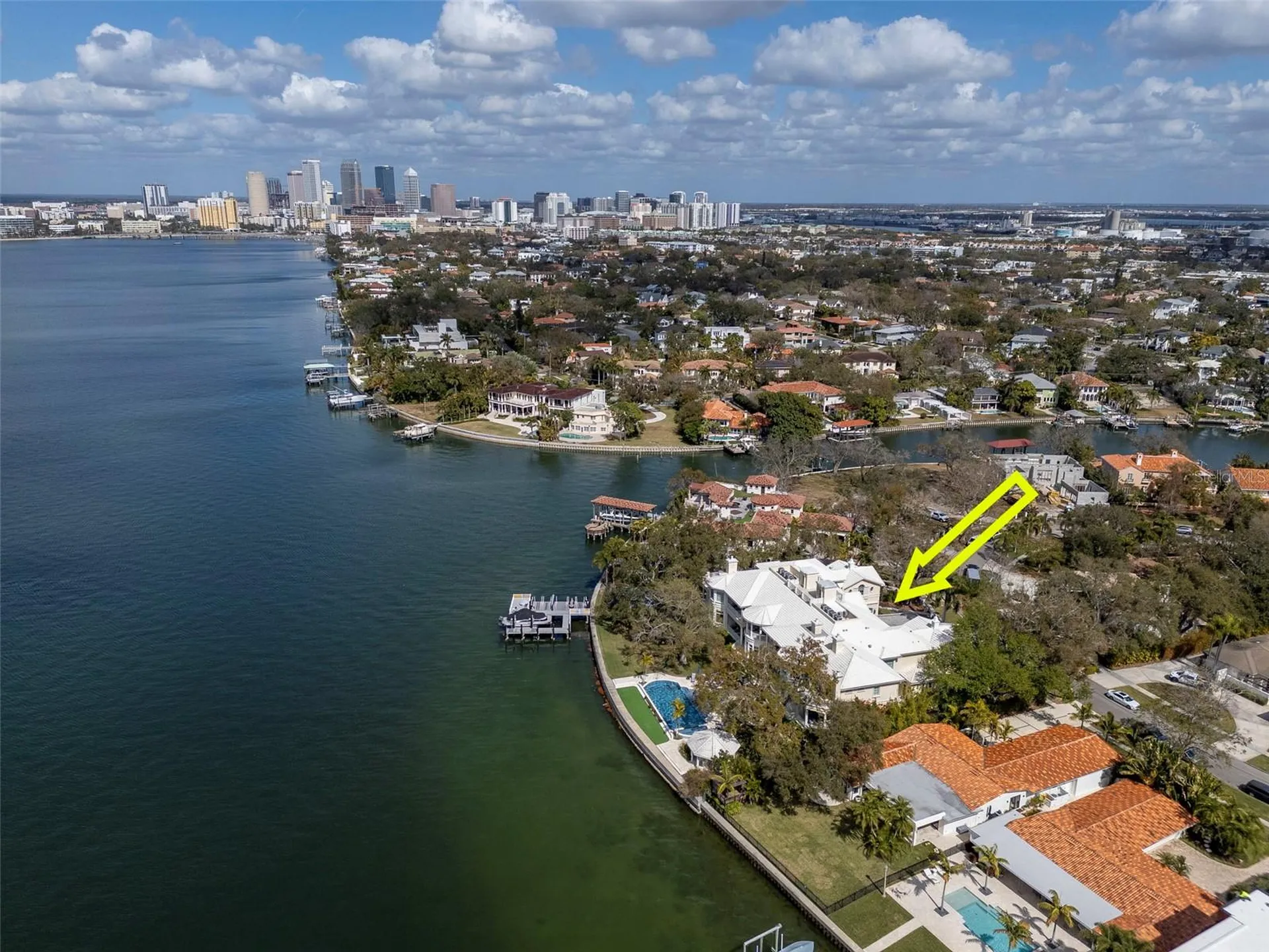 52 Ladoga Avenue Tampa FL 33606