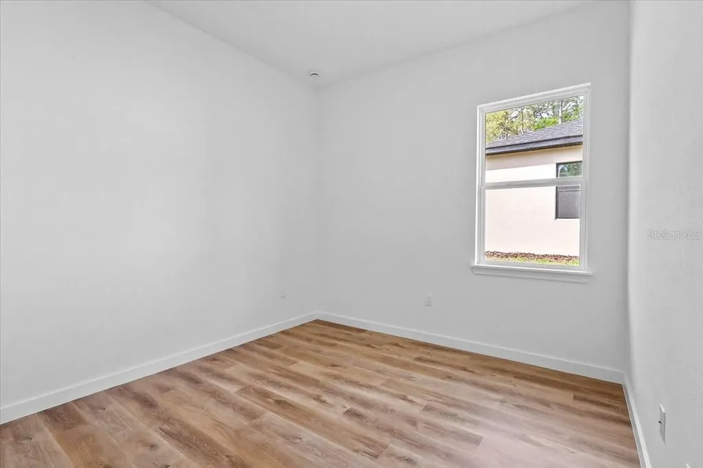 8677 N Circular Way Citrus Springs FL 34434