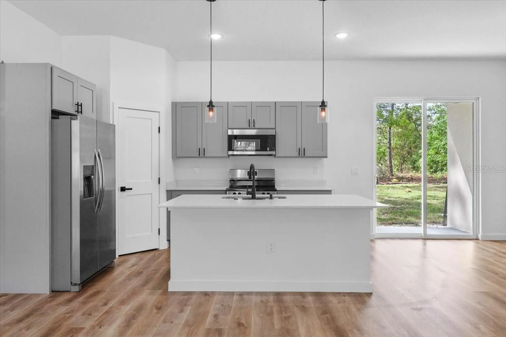 8677 N Circular Way Citrus Springs FL 34434