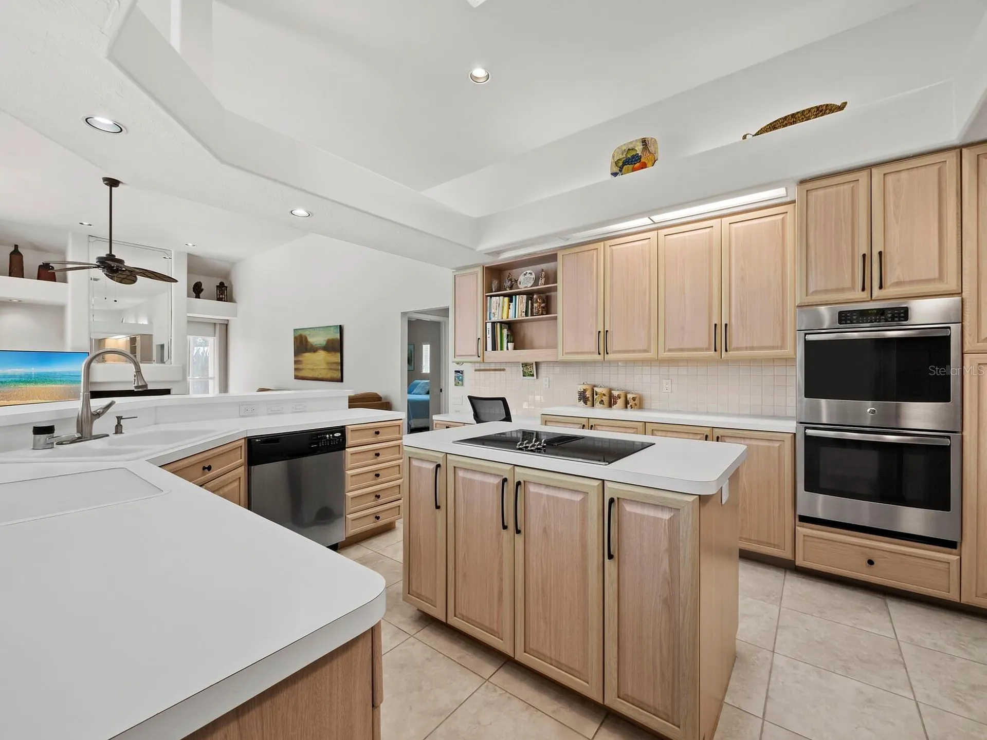 8615 Woodbriar Drive Sarasota FL 34238