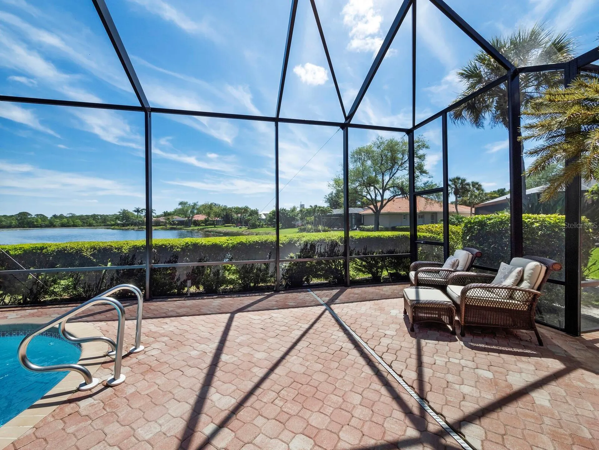 8615 Woodbriar Drive Sarasota FL 34238