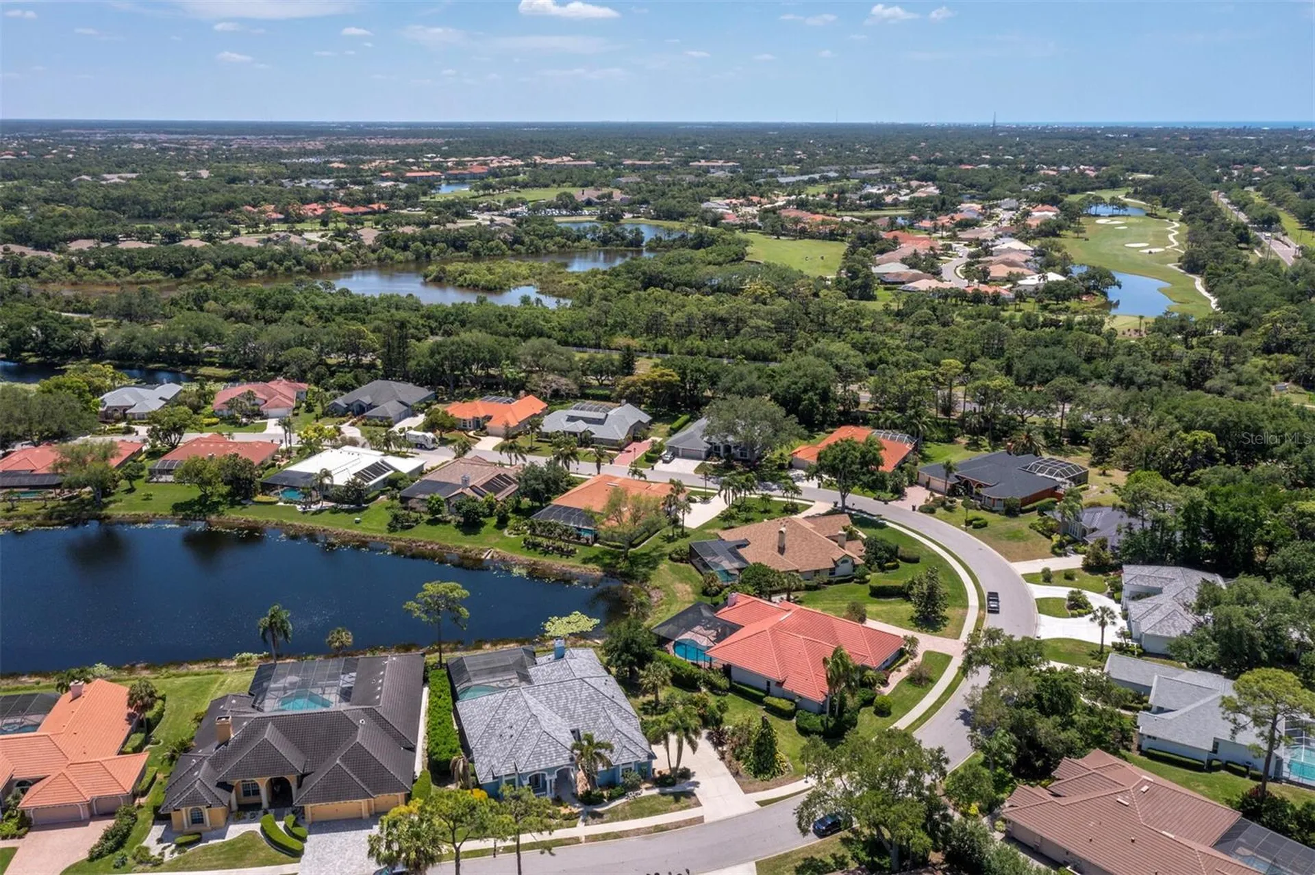 8615 Woodbriar Drive Sarasota FL 34238