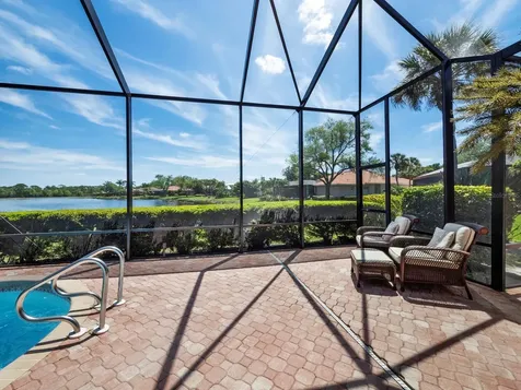 8615 Woodbriar Drive Sarasota FL 34238