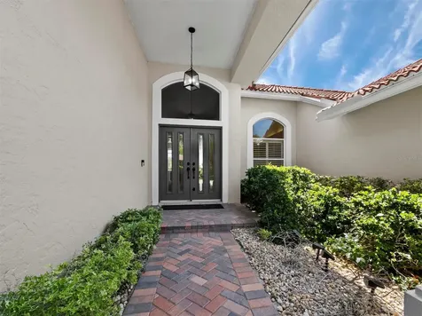 8615 Woodbriar Drive Sarasota FL 34238