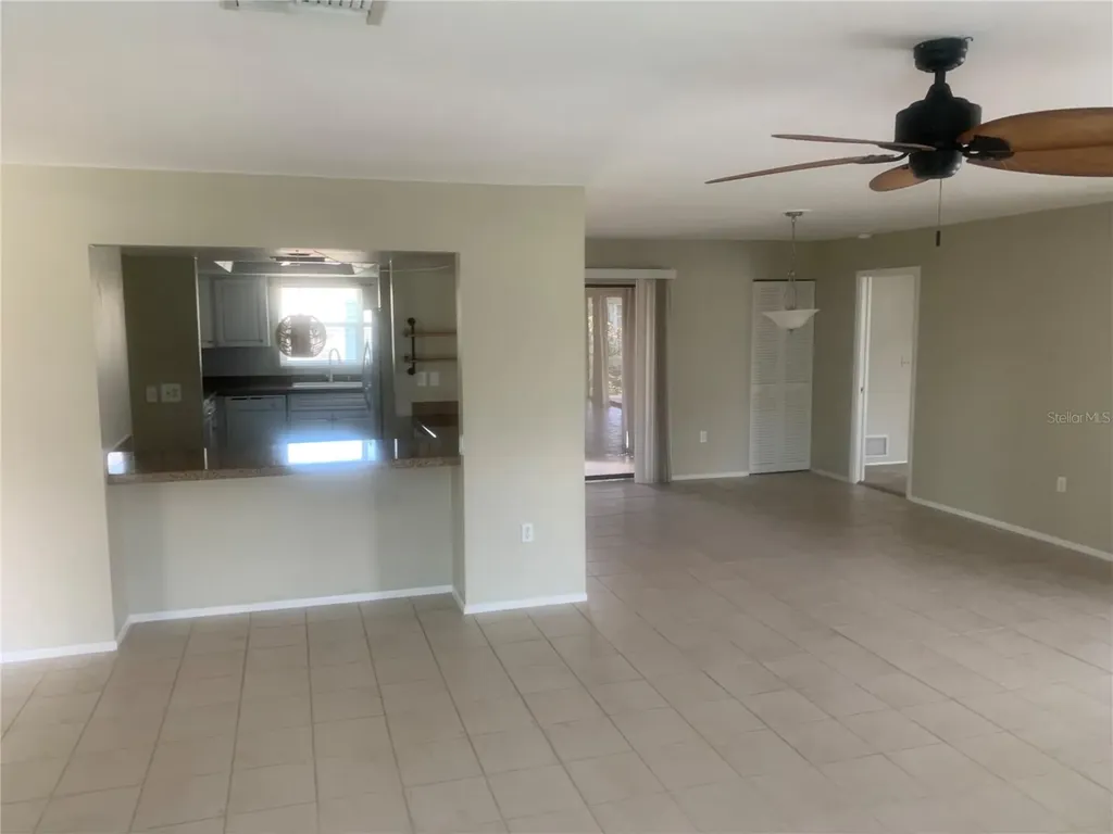 4753 Ringwood Meadow Sarasota FL 34235