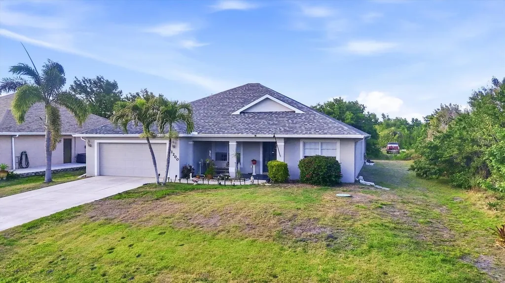 11200 Carnegie Avenue Englewood FL 34224